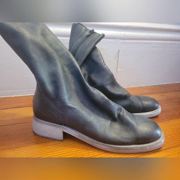 Free People Spanish-made leather boots - Picture 4 of 5